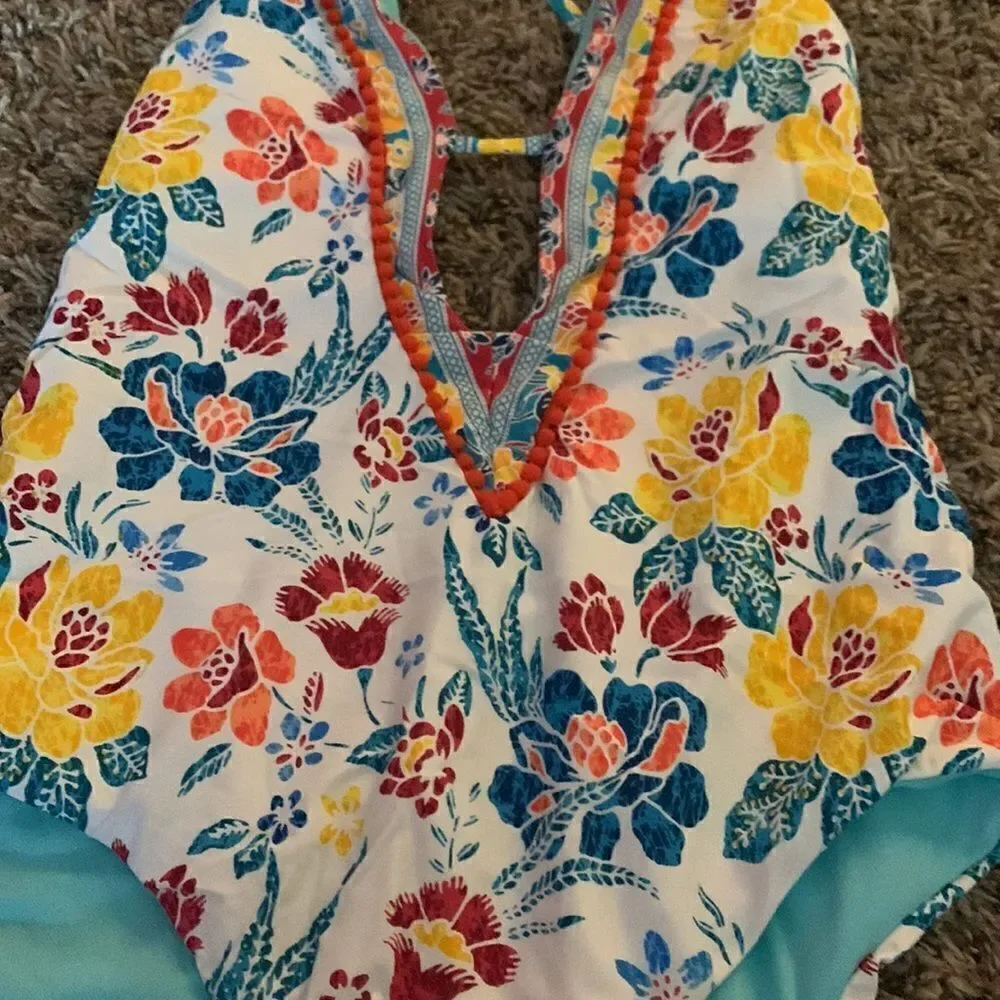 Lucky brand patterned one-piece floral swimsuit, size S.